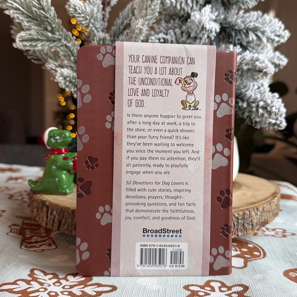✨NWT 52 Devotions for Dog Lovers🐾 - Picture 2 of 3